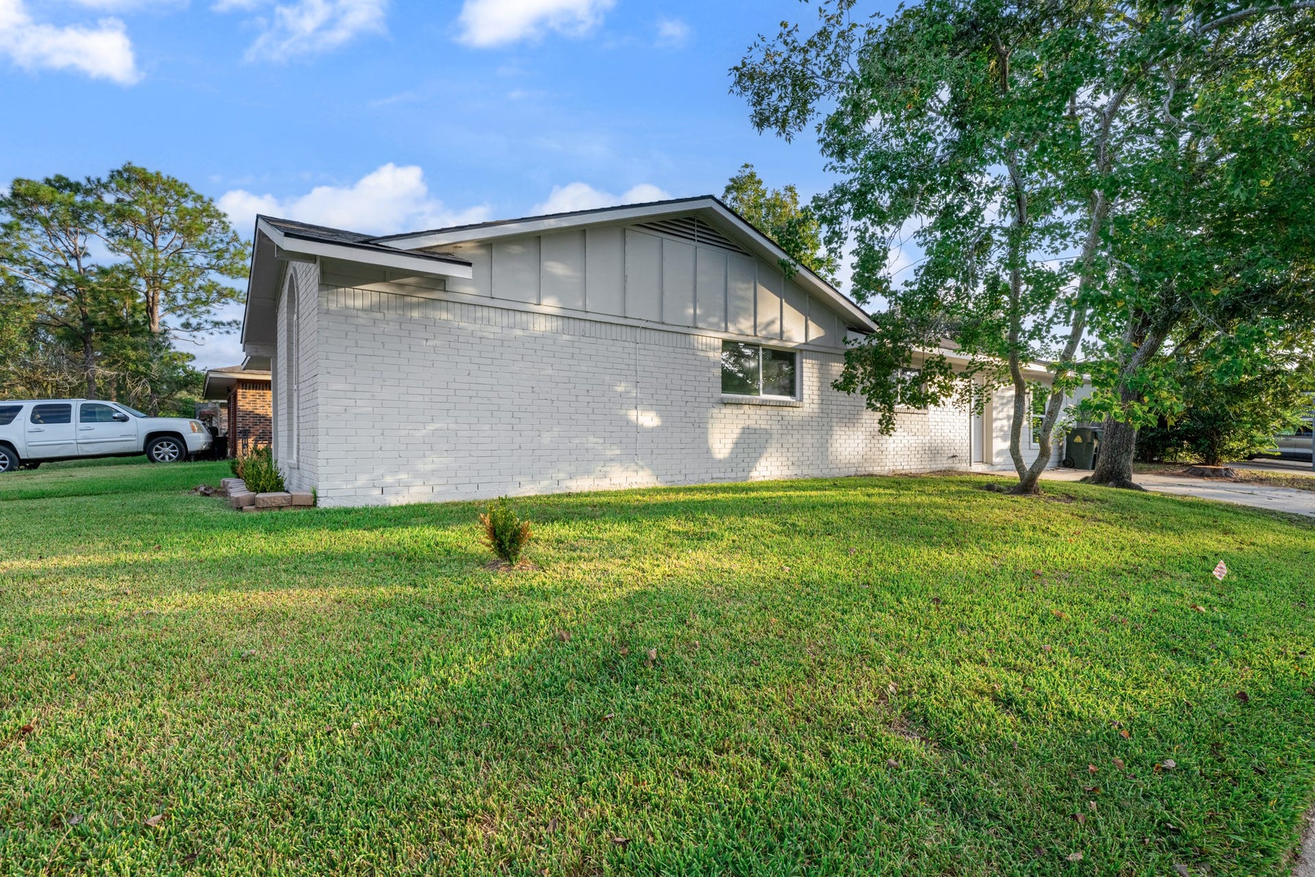 4802 Hannas Reef Drive, Bacliff, TX 77518 4802 Hannas Reef Drive, Bacliff, TX 77518