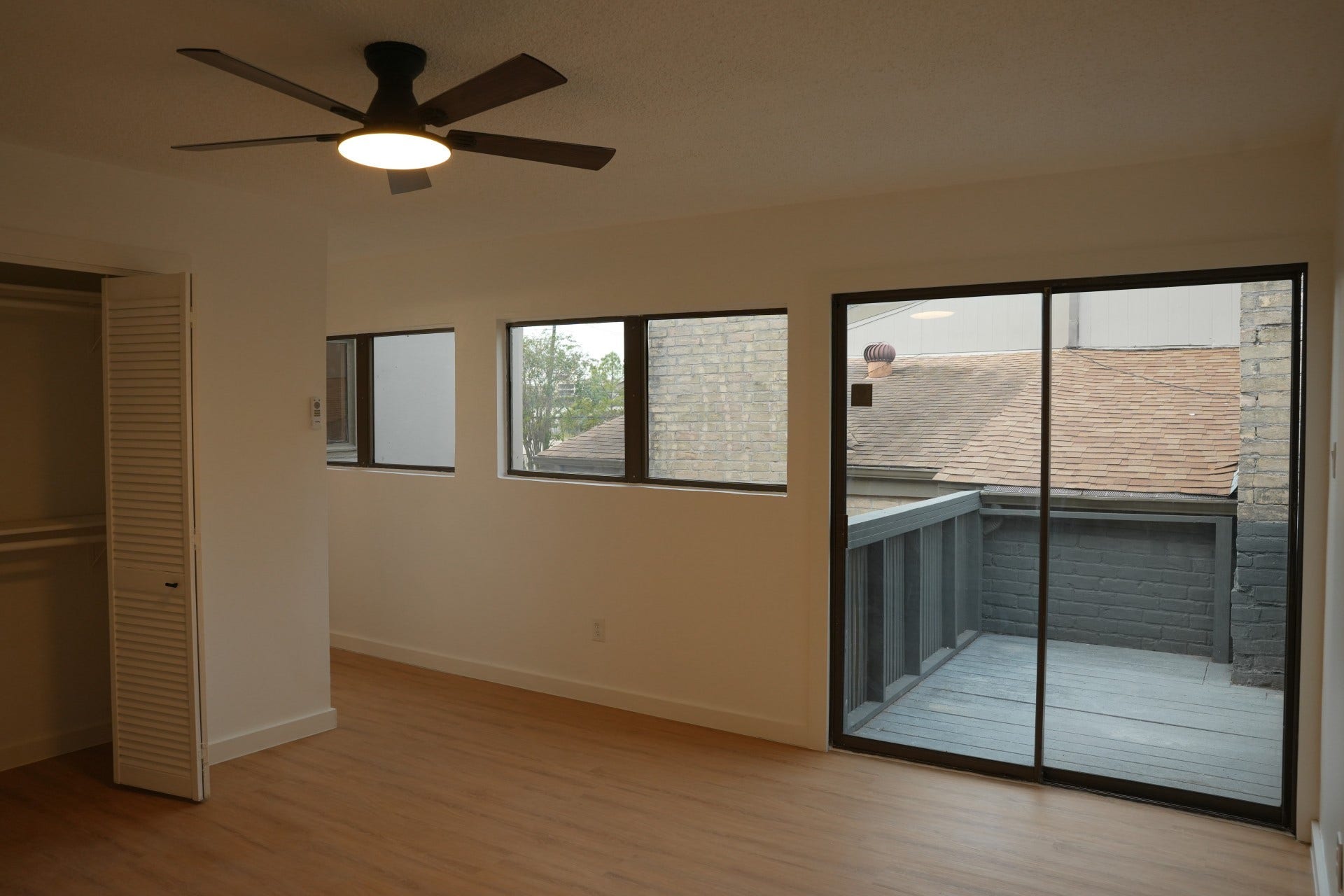 880 Tully Road, #26, Houston, TX 77079 880 Tully Road, #26, Houston, TX 77079