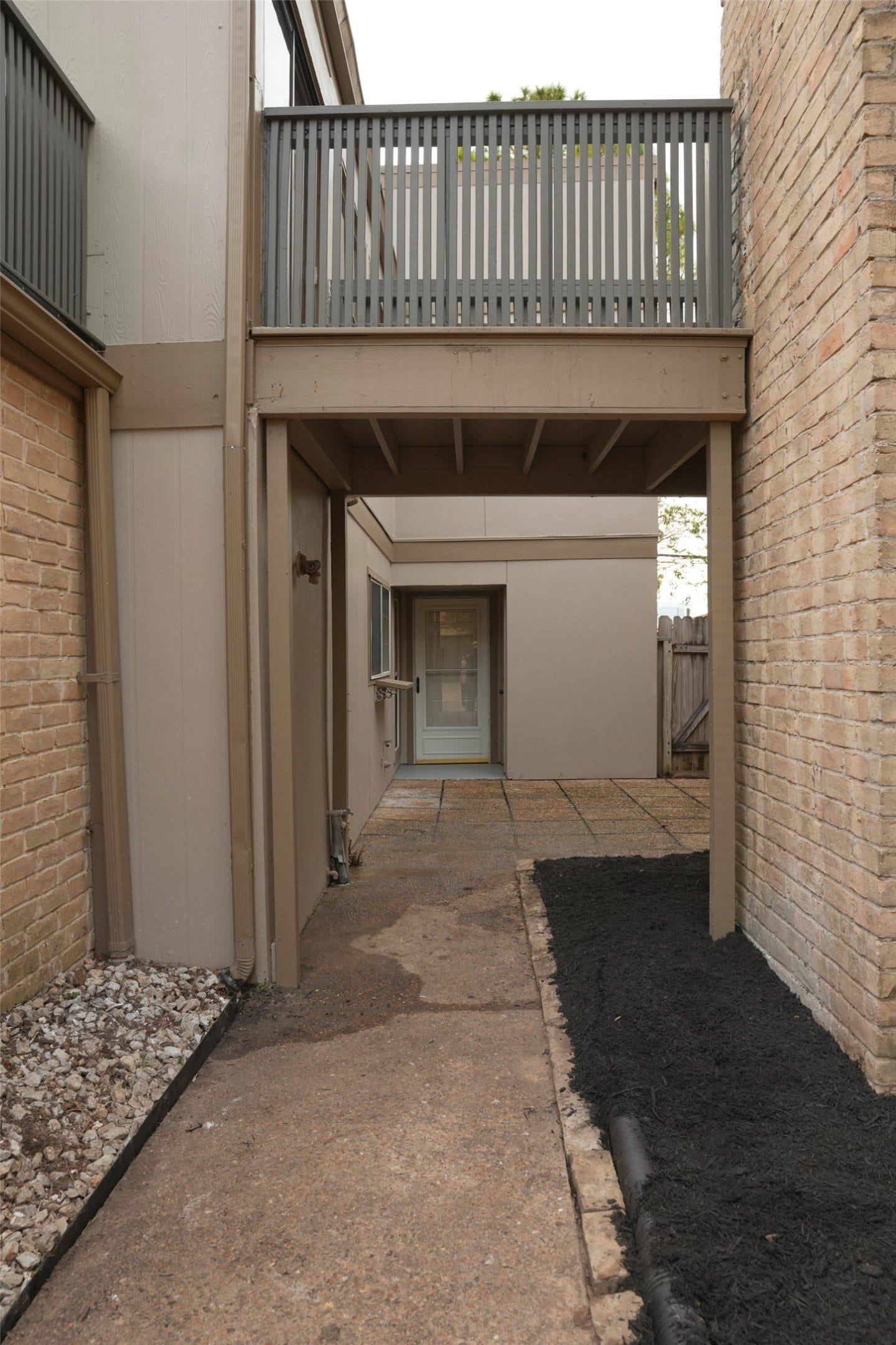 880 Tully Road, #26, Houston, TX 77079 880 Tully Road, #26, Houston, TX 77079