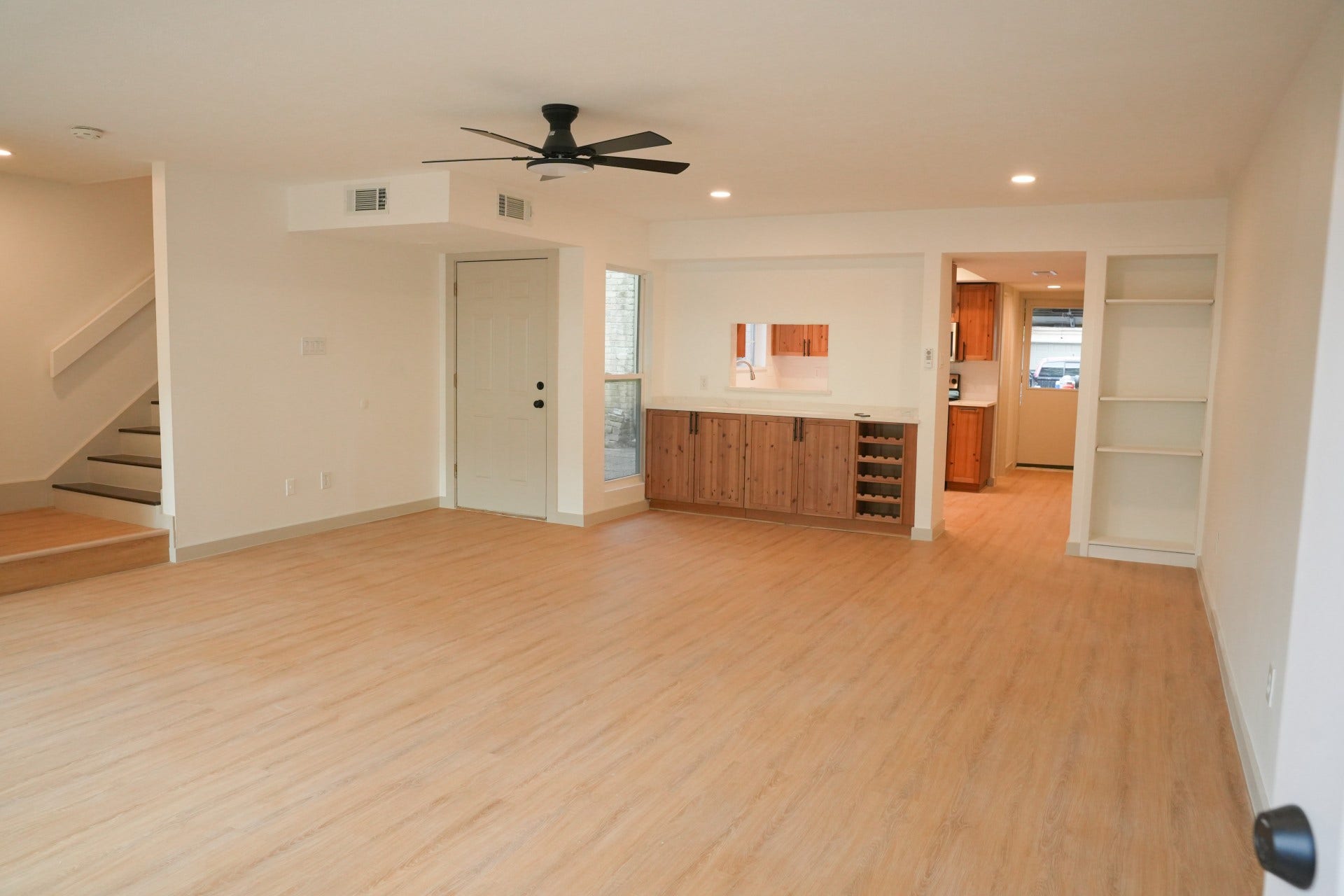 880 Tully Road, #26, Houston, TX 77079 880 Tully Road, #26, Houston, TX 77079