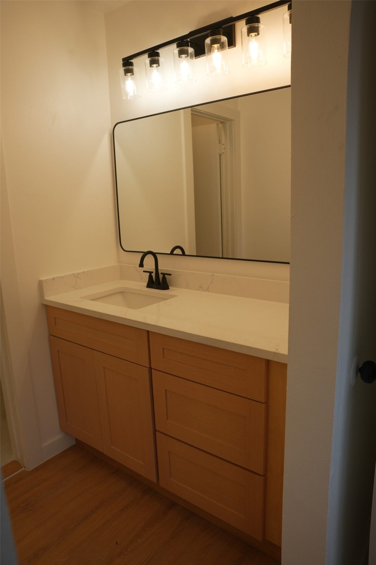 880 Tully Road, #26, Houston, TX 77079 880 Tully Road, #26, Houston, TX 77079