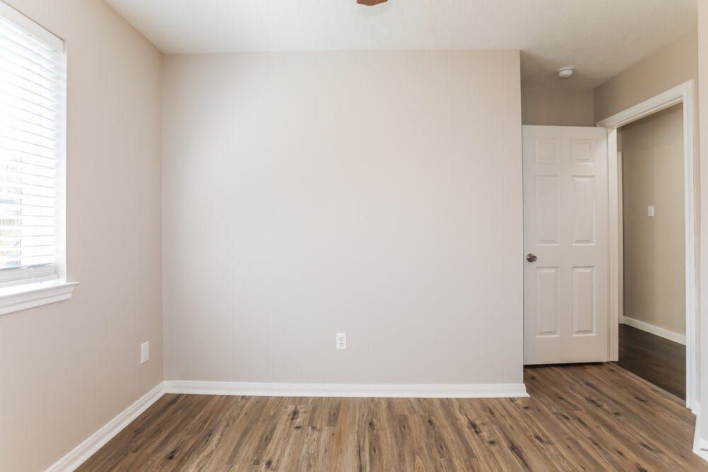 311 Lake View Drive, Montgomery, TX 77356 311 Lake View Drive, Montgomery, TX 77356