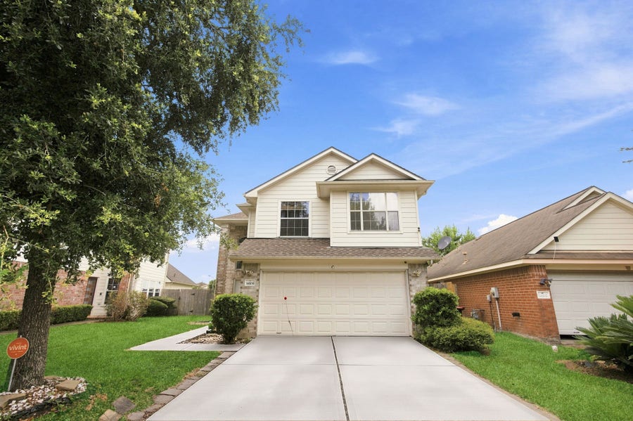 Property photo for 14106 Bishop Bend Lane, Houston, TX