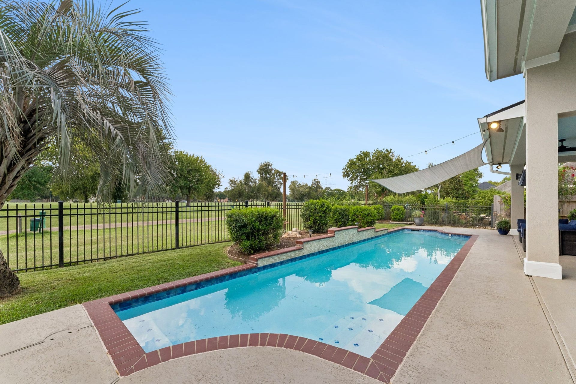 7806 Silent Forest Drive, Sugar Land, TX 77479 7806 Silent Forest Drive, Sugar Land, TX 77479