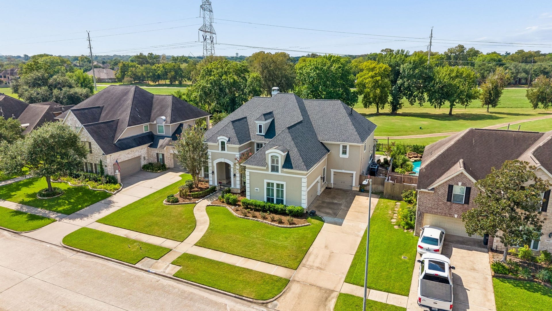 7806 Silent Forest Drive, Sugar Land, TX 77479 7806 Silent Forest Drive, Sugar Land, TX 77479