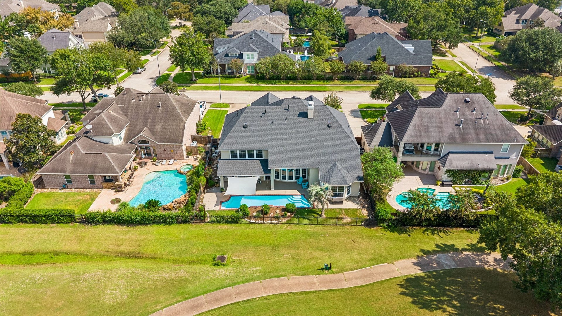 7806 Silent Forest Drive, Sugar Land, TX 77479 7806 Silent Forest Drive, Sugar Land, TX 77479