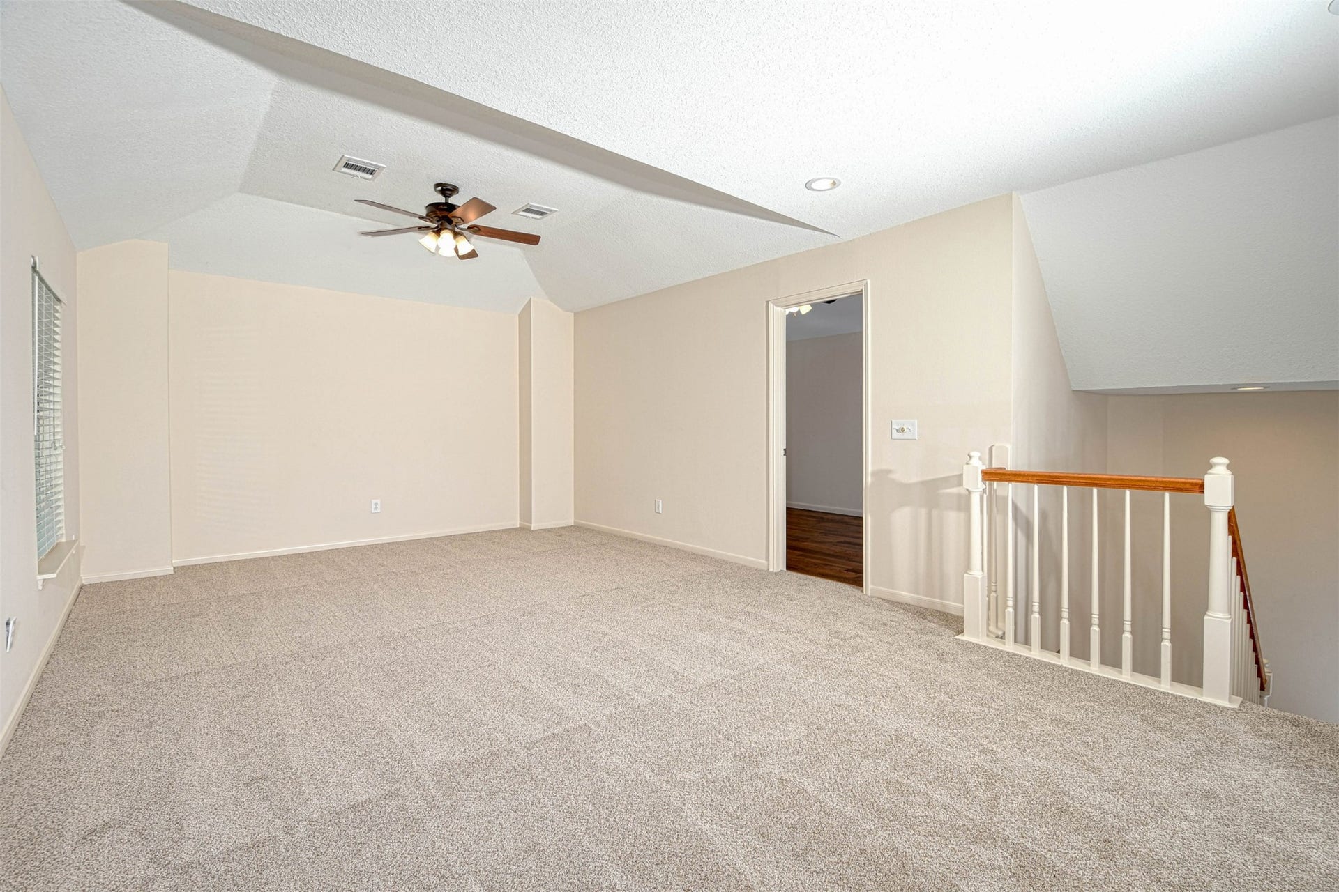 65 W Night Heron Place, The Woodlands, TX 77382 65 W Night Heron Place, The Woodlands, TX 77382