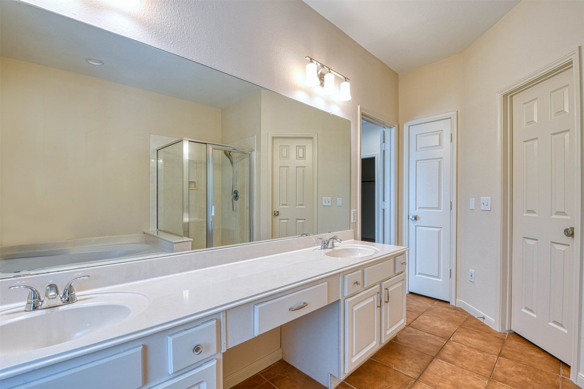 65 W Night Heron Place, The Woodlands, TX 77382 65 W Night Heron Place, The Woodlands, TX 77382