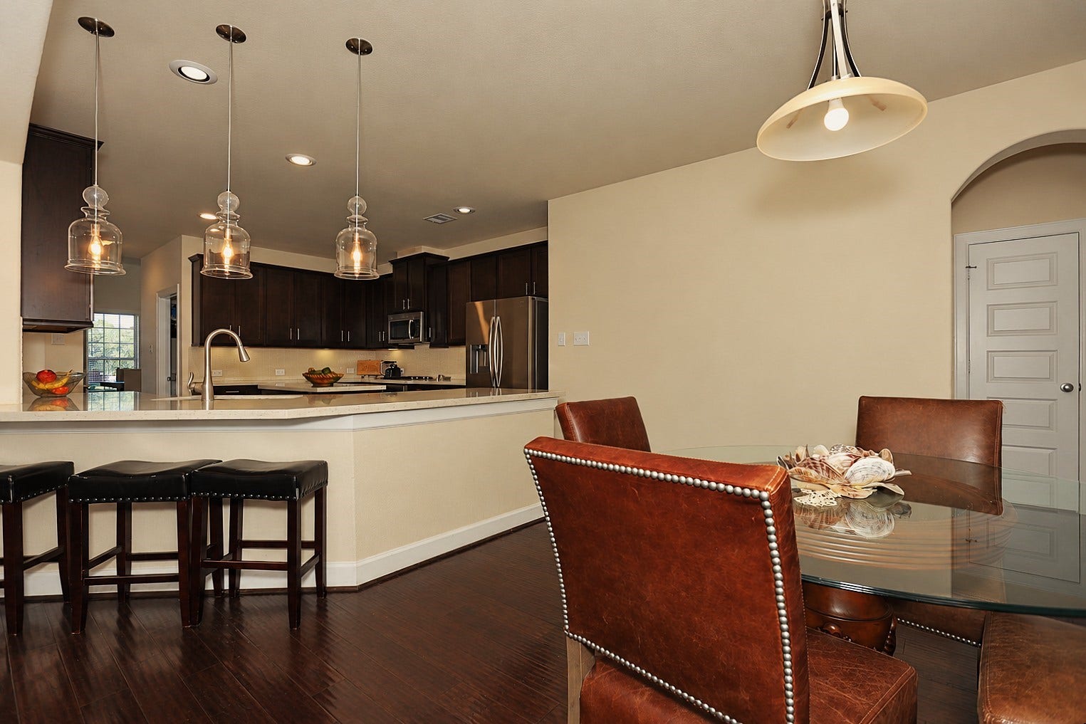218 Bentwater Lane, Clute, TX 77531 Kitchen
