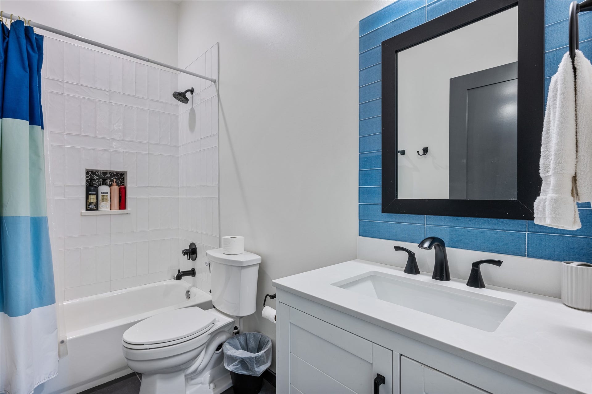 3841 Biscayne Beach Road, Crystal Beach, TX 77650 3841 Biscayne Beach Road, Crystal Beach, TX 77650