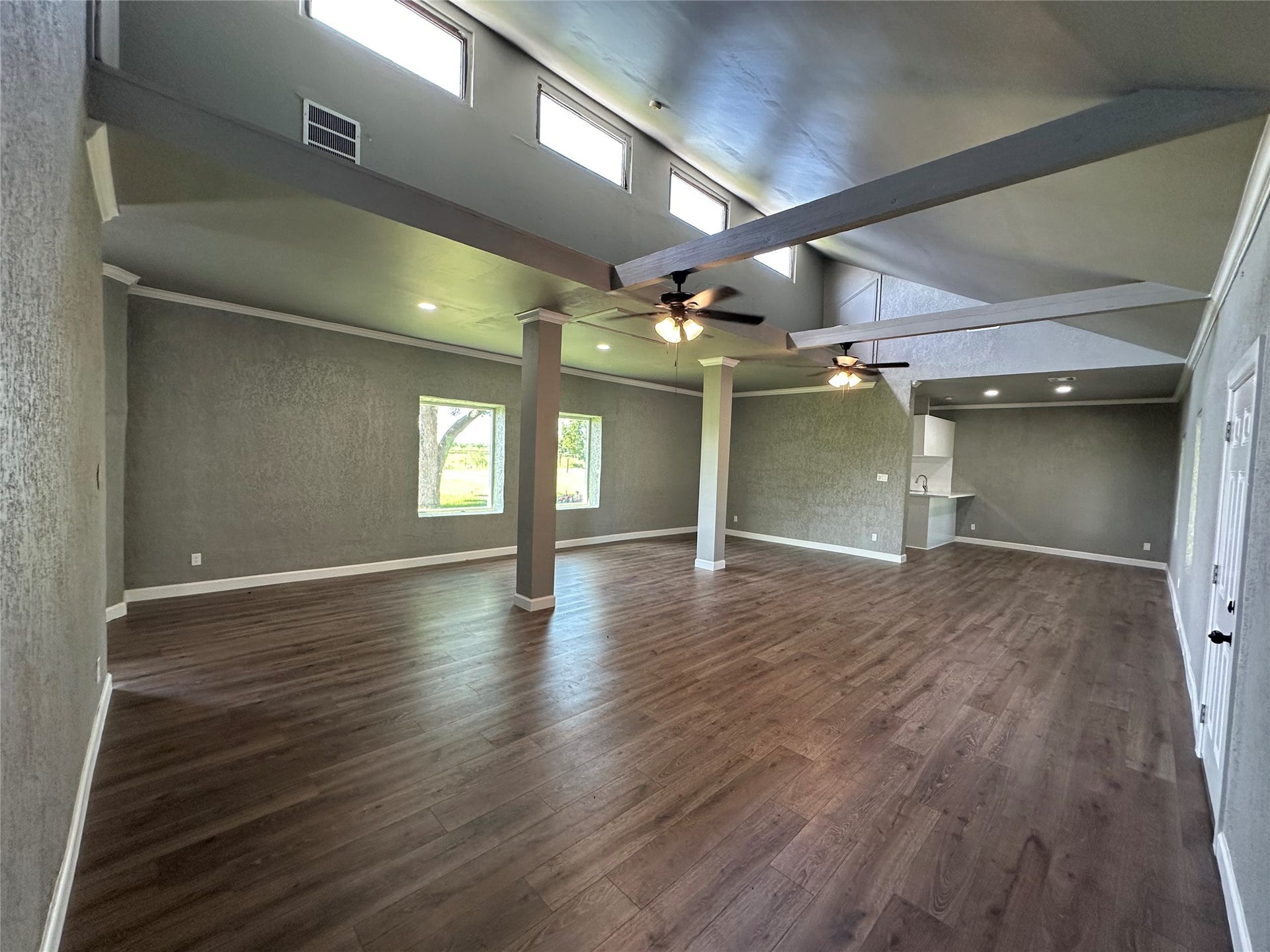 40344 Harpers Church Road, Hempstead, TX 77445 Another view of the family room