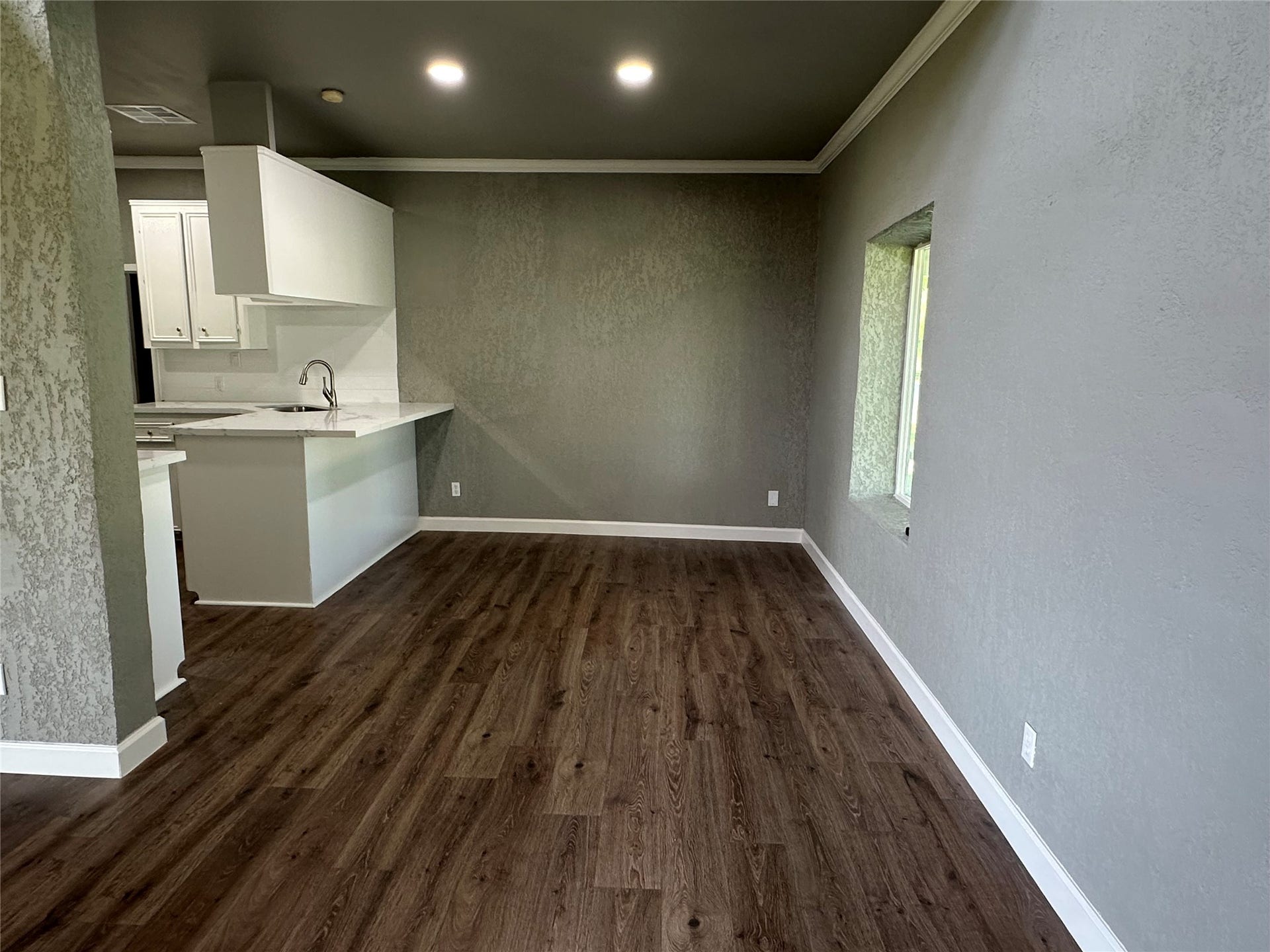 40344 Harpers Church Road, Hempstead, TX 77445 Dining area large enough for a table for eight seating.