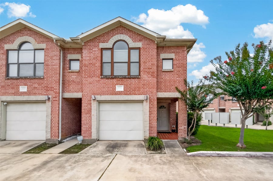 Property photo for 5941 South Loop E, #104, Houston, TX