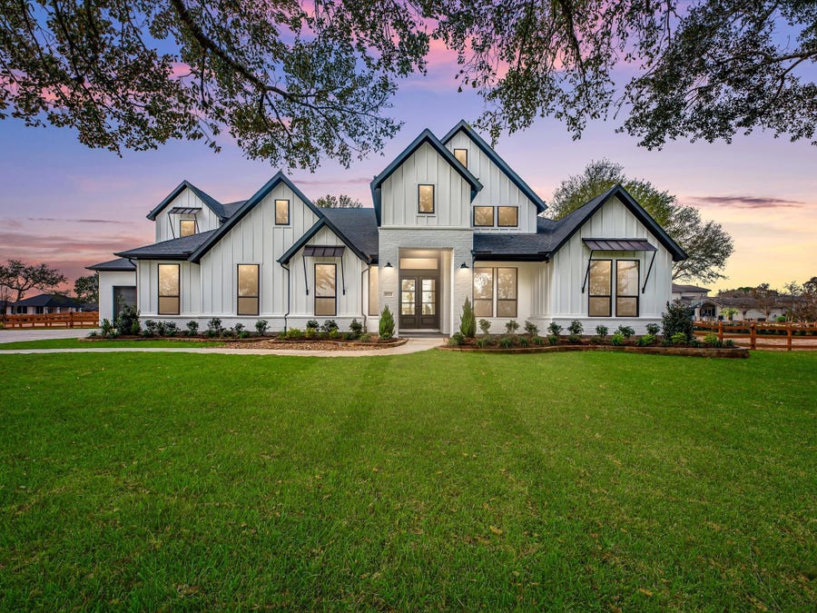 Property photo for 8533 Bois D'Arc Lane, Fulshear, TX