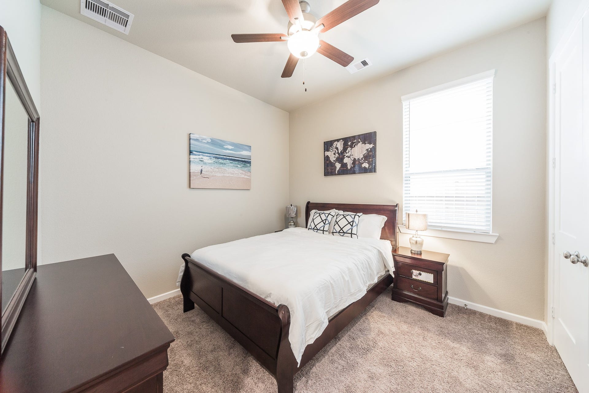8718 Myrtle Bend Drive, Missouri City, TX 77459 Bedroom 1