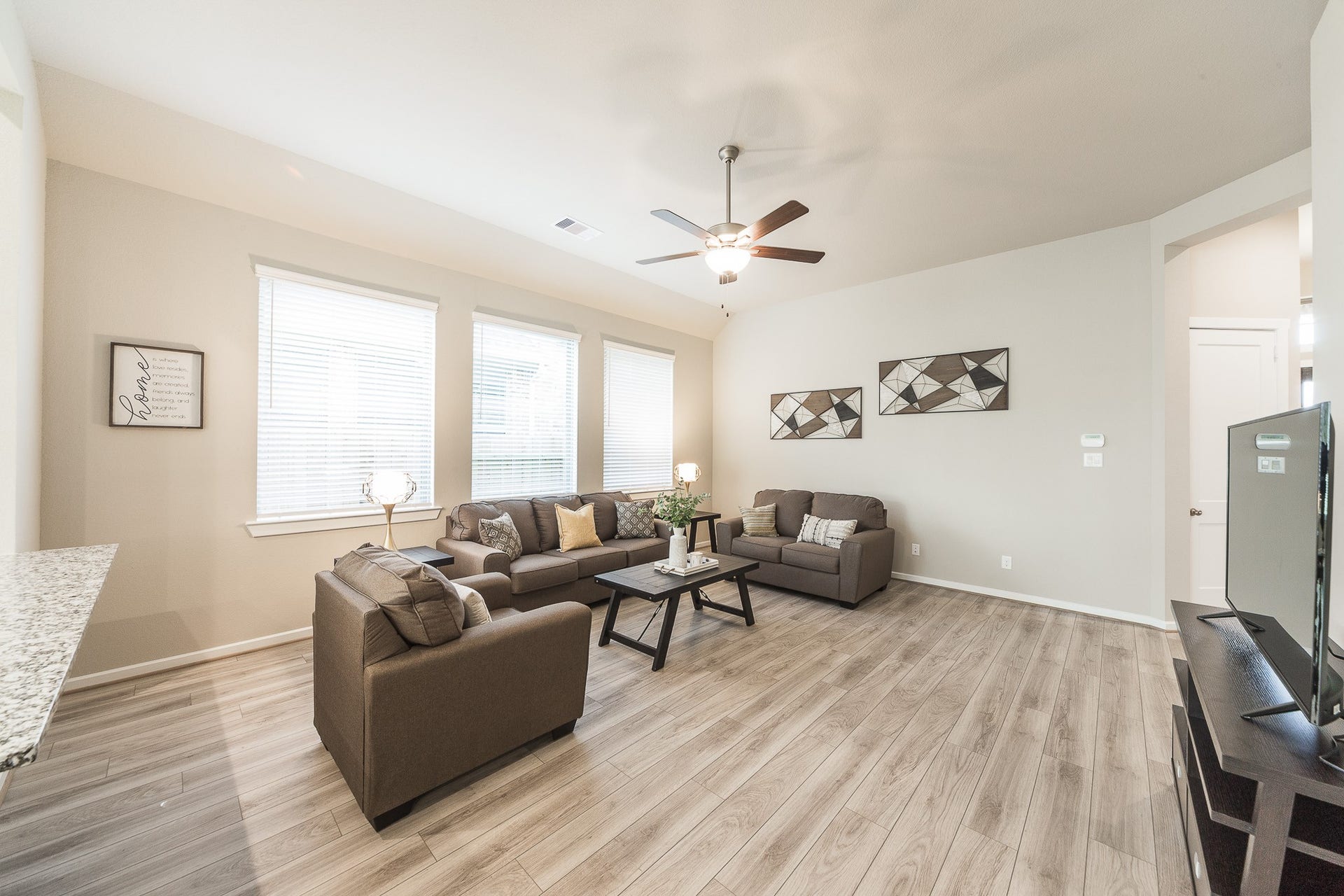 8718 Myrtle Bend Drive, Missouri City, TX 77459 8718 Myrtle Bend Drive, Missouri City, TX 77459