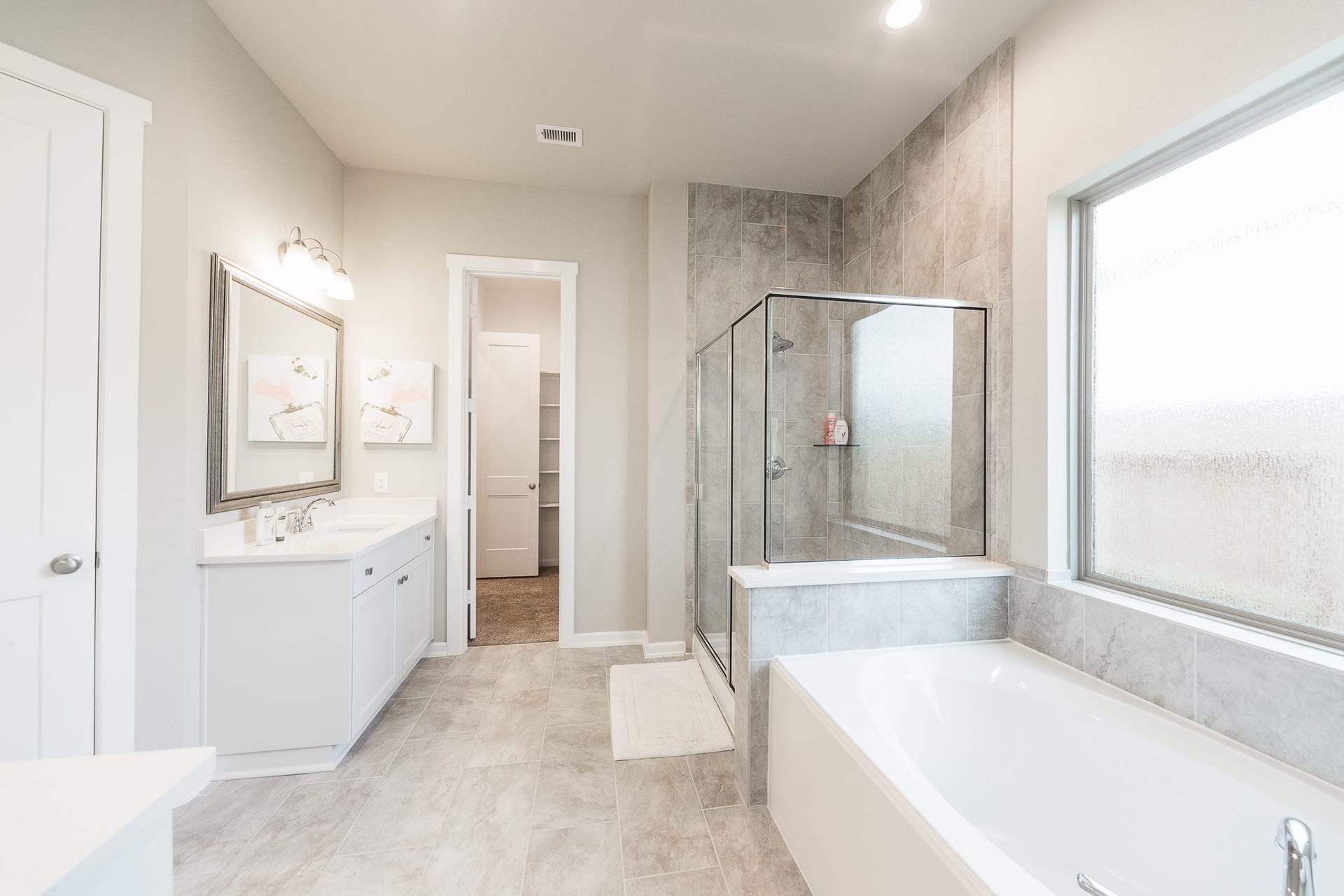 8718 Myrtle Bend Drive, Missouri City, TX 77459 Master Bath