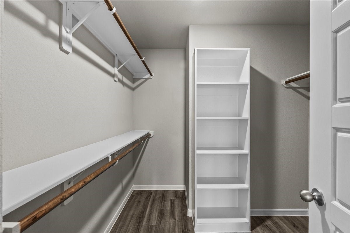primary walk in closet 2!!!!