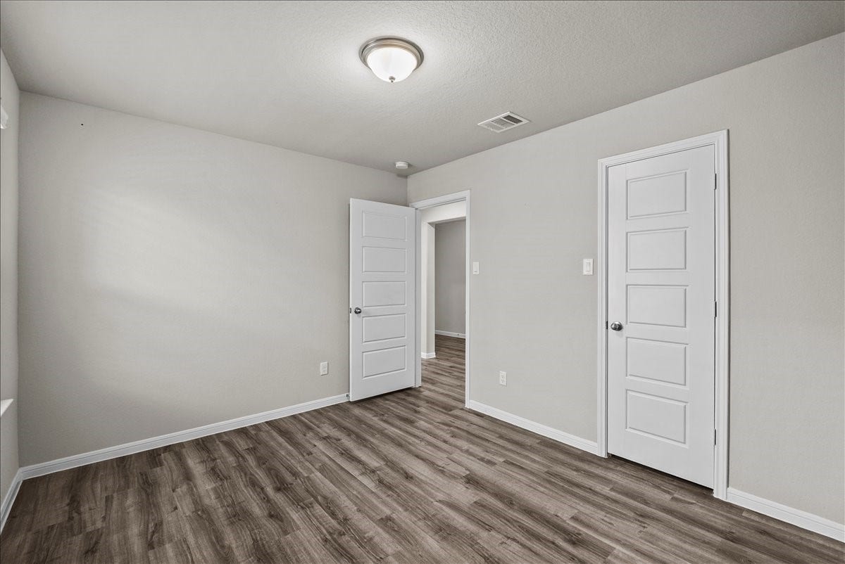 another angle of 4th bedroom