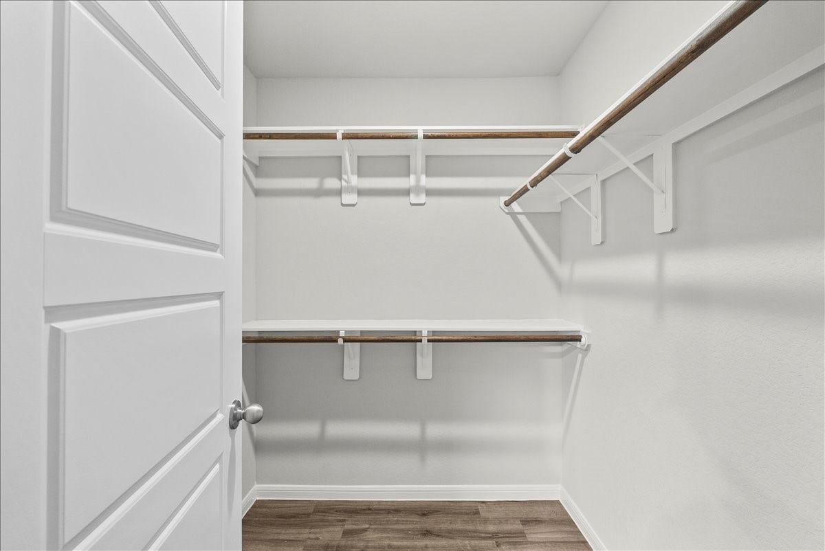 primary walk in closet 1, wait theres another...