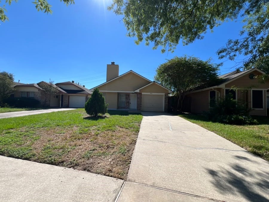 Property photo for 9311 Crescent Moon Drive, Houston, TX