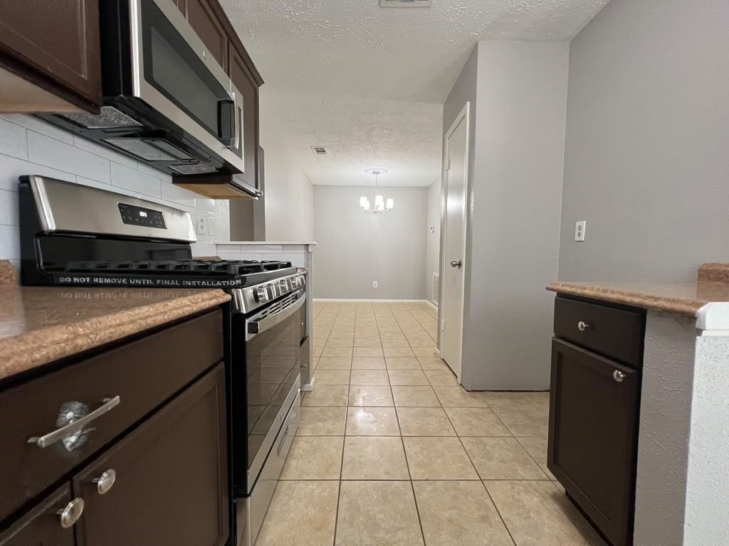 9311 Crescent Moon Drive, Houston, TX 77064 9311 Crescent Moon Drive, Houston, TX 77064