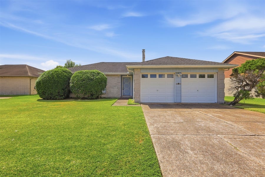 Property photo for 10110 Shell Rock Road, La Porte, TX
