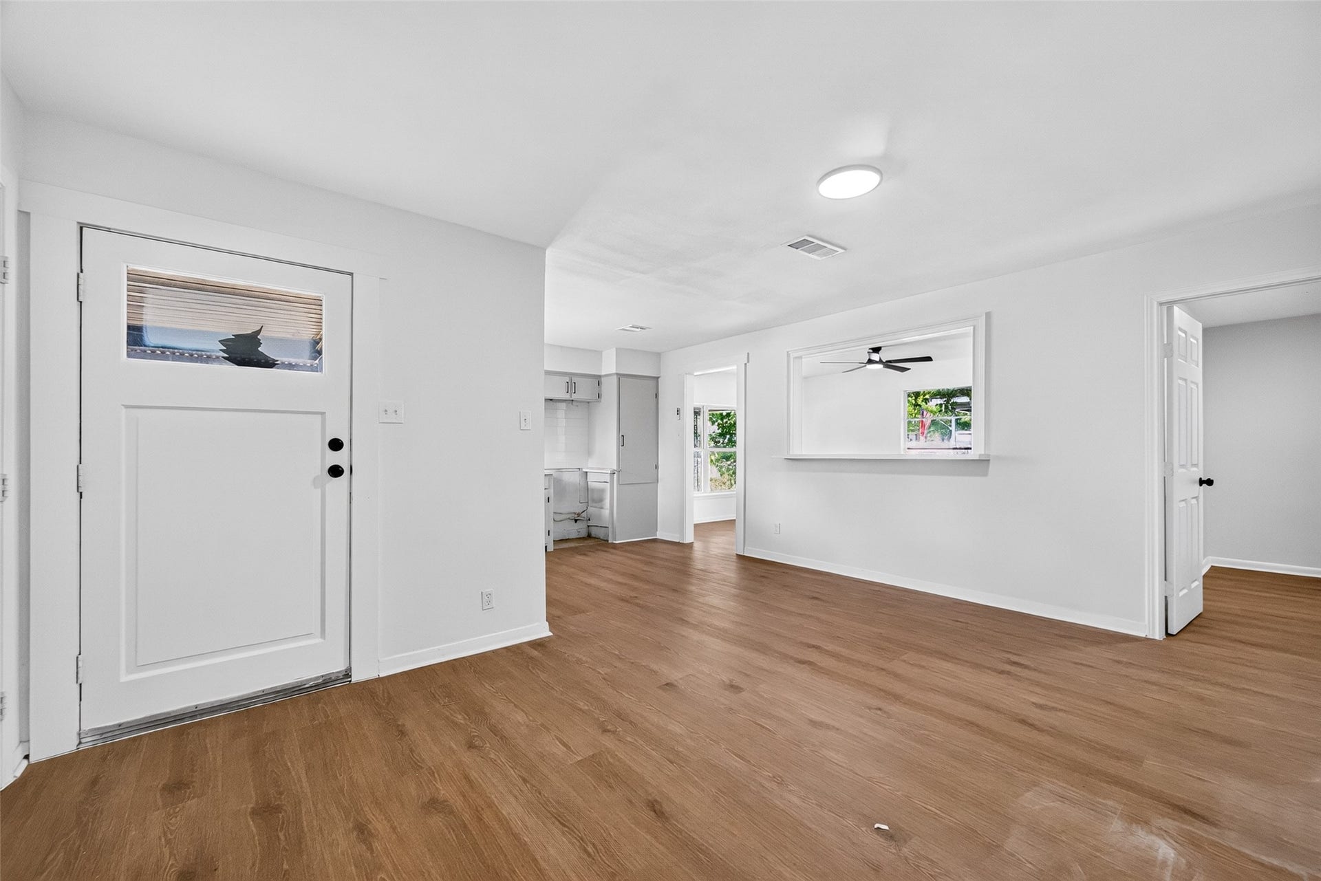 4637 Brinkley Street, Houston, TX 77051 Bright and spacious open floor plan featuring seamless flow between the living and dining areas.