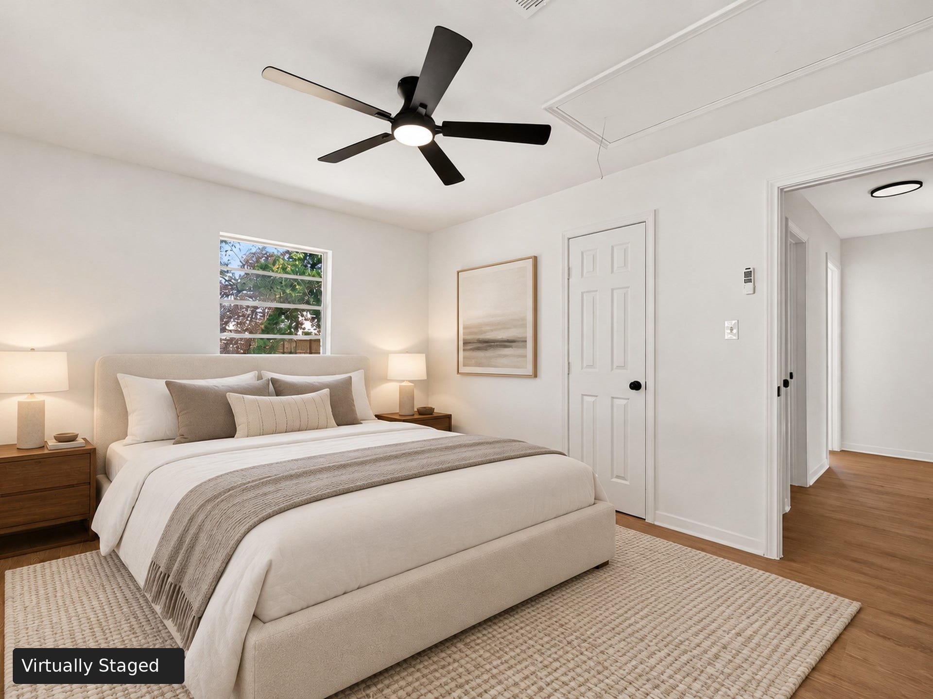 4637 Brinkley Street, Houston, TX 77051 Spacious primary bedroom suite featuring ample natural light.