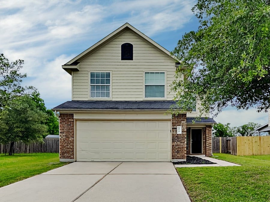 Property photo for 8670 Chaletford Drive, Houston, TX