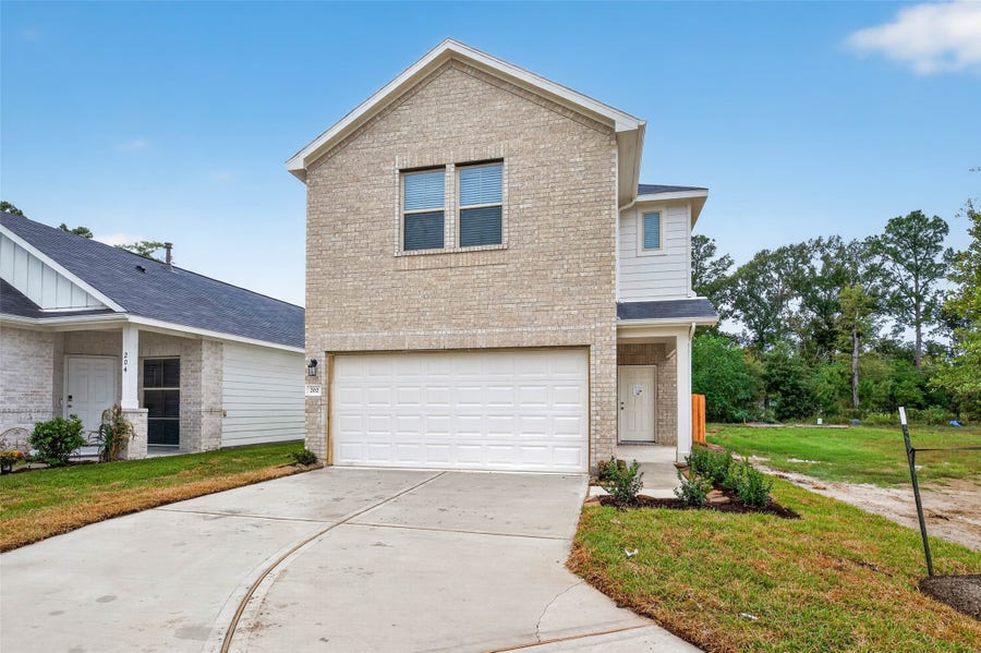 Property photo for 202 Emerald Thicket Lane, Huffman, TX