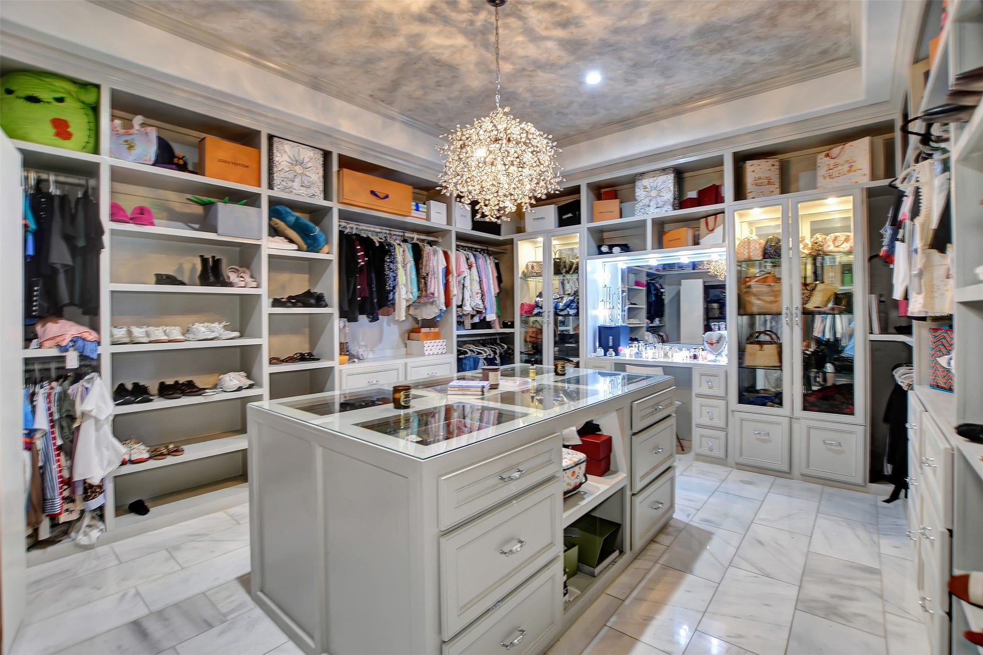 20 Lakefield Boulevard, Magnolia, TX 77355 20 Lakefield Boulevard, Magnolia, TX 77355