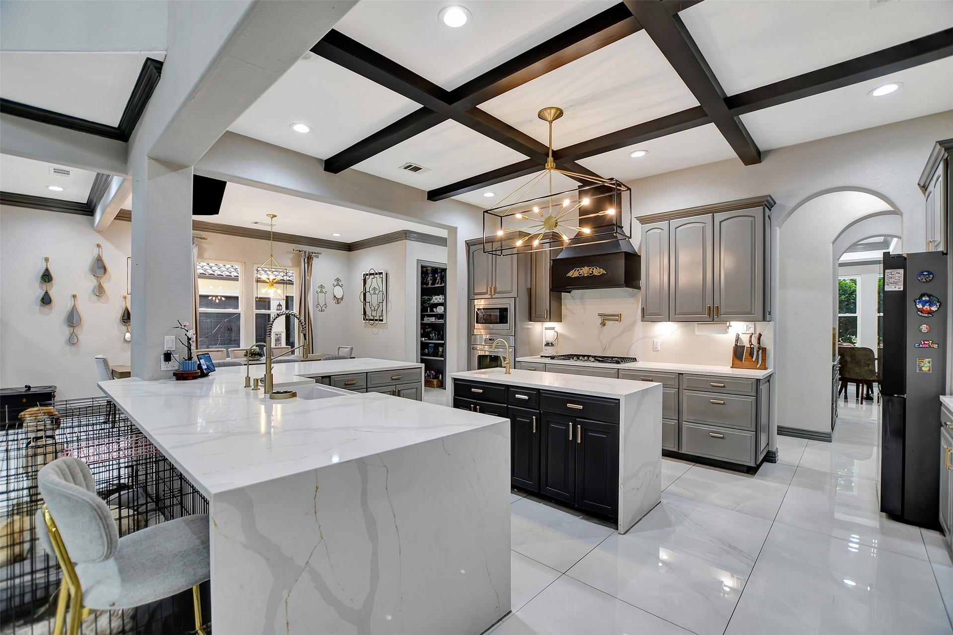 20 Lakefield Boulevard, Magnolia, TX 77355 20 Lakefield Boulevard, Magnolia, TX 77355