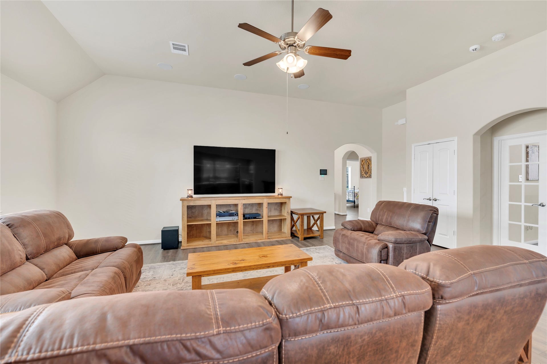 1849 Kenley Way, Alvin, TX 77511 The spacious living room is pre wired with a 5.1 surround sound system installed.