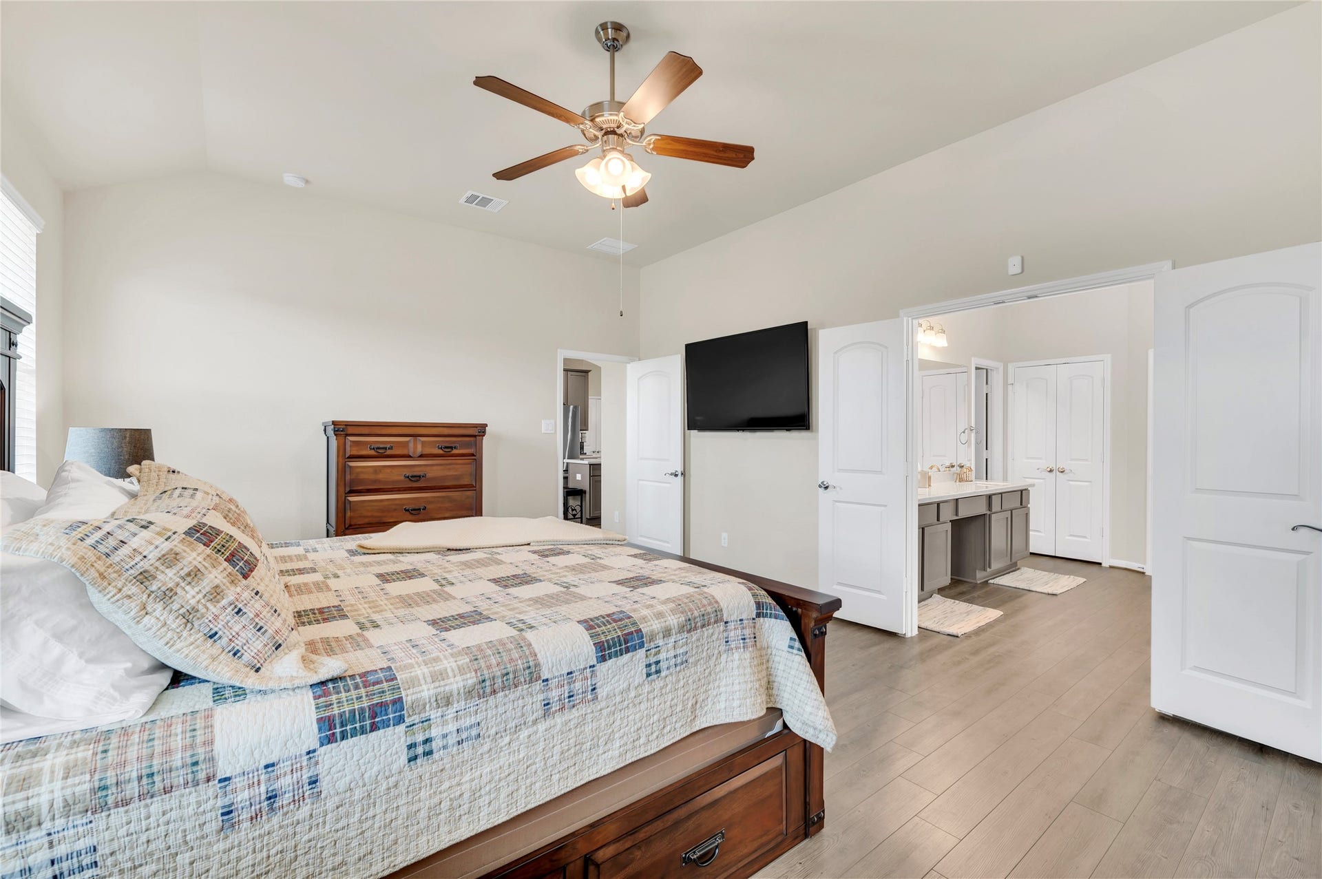 1849 Kenley Way, Alvin, TX 77511 1849 Kenley Way, Alvin, TX 77511