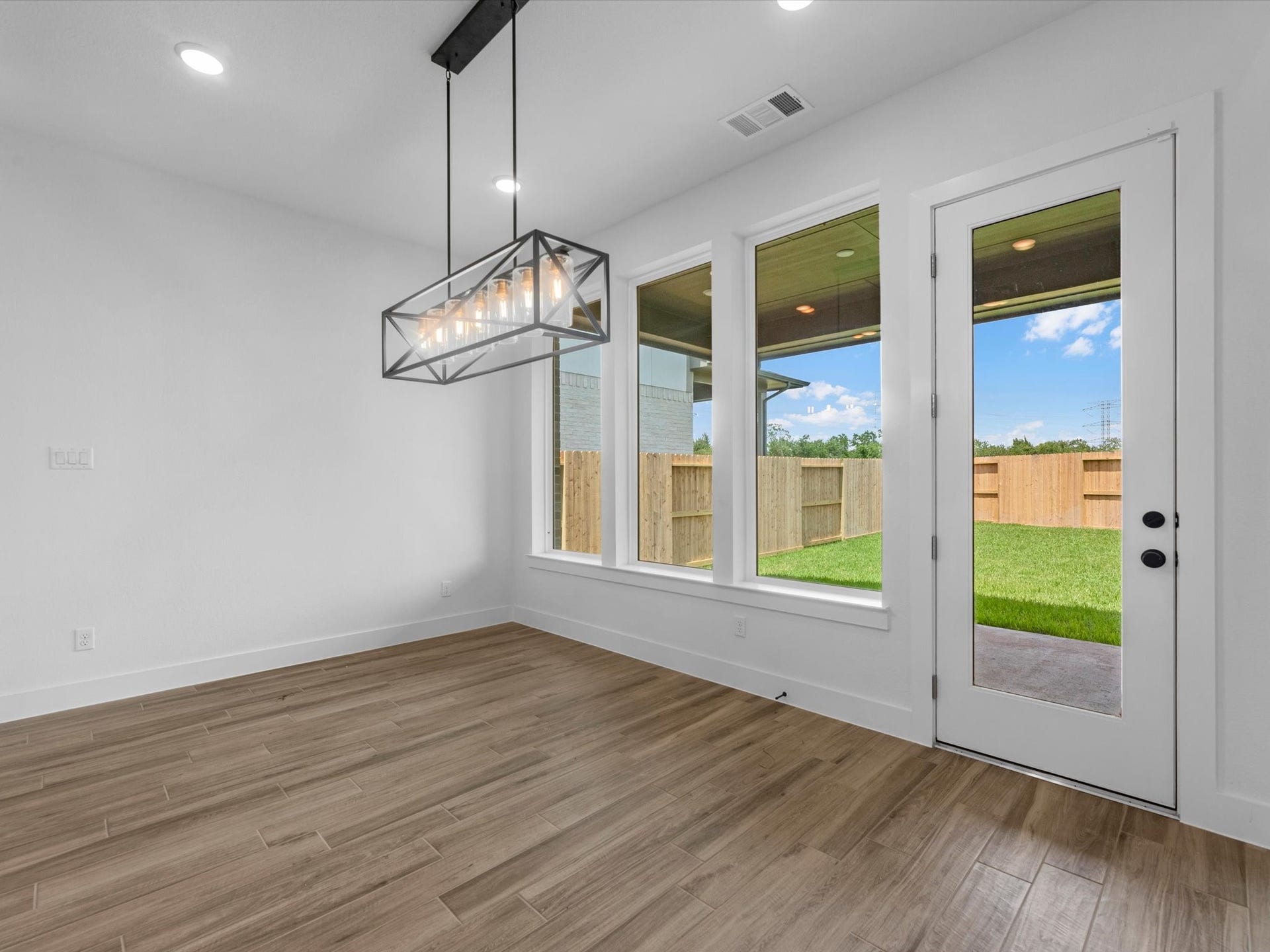 2718 Crown Ridge Drive, Missouri City, TX 77459 2718 Crown Ridge Drive, Missouri City, TX 77459