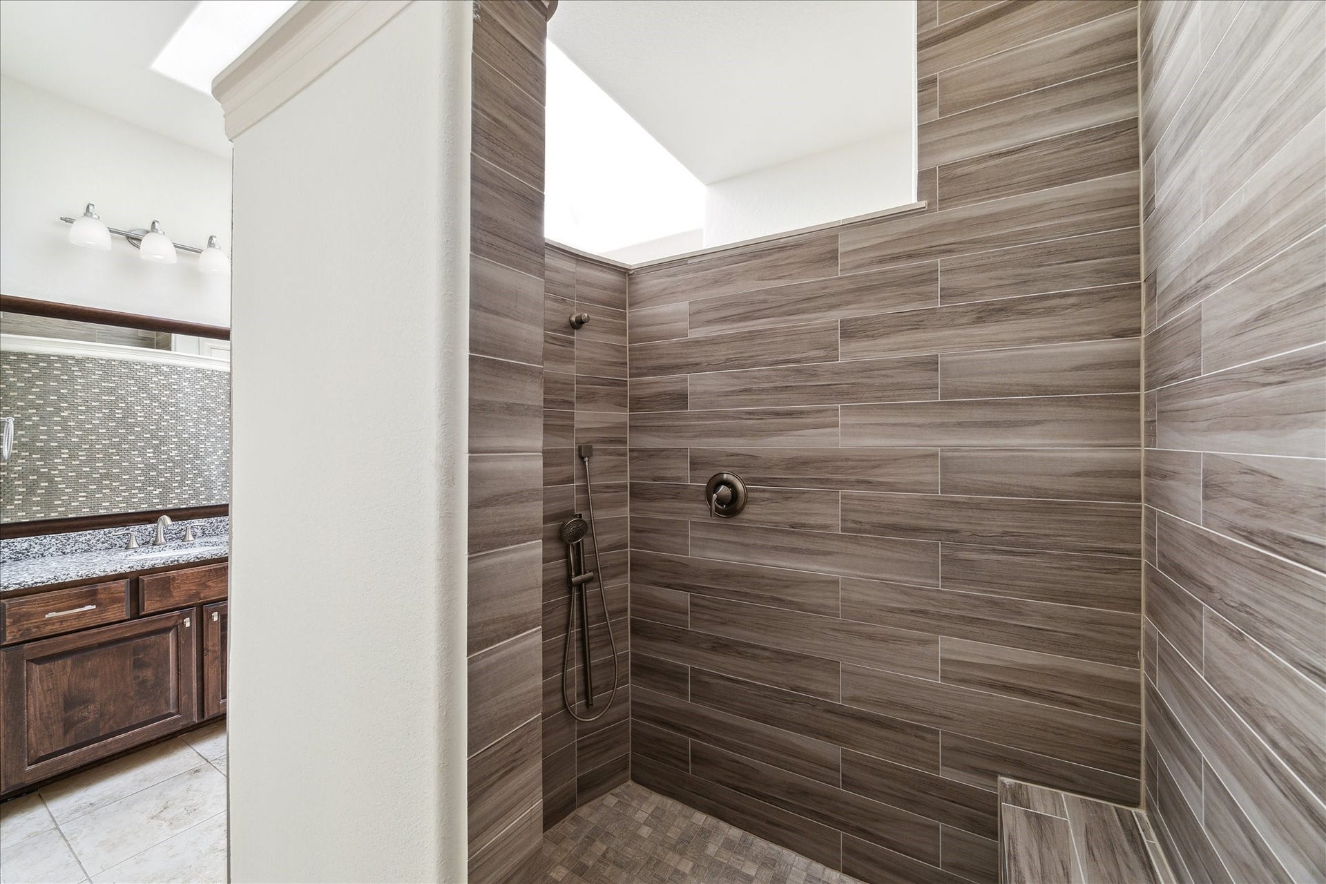 4706 Bellwood Springs Lane, Sugar Land, TX 77479 4706 Bellwood Springs Lane, Sugar Land, TX 77479