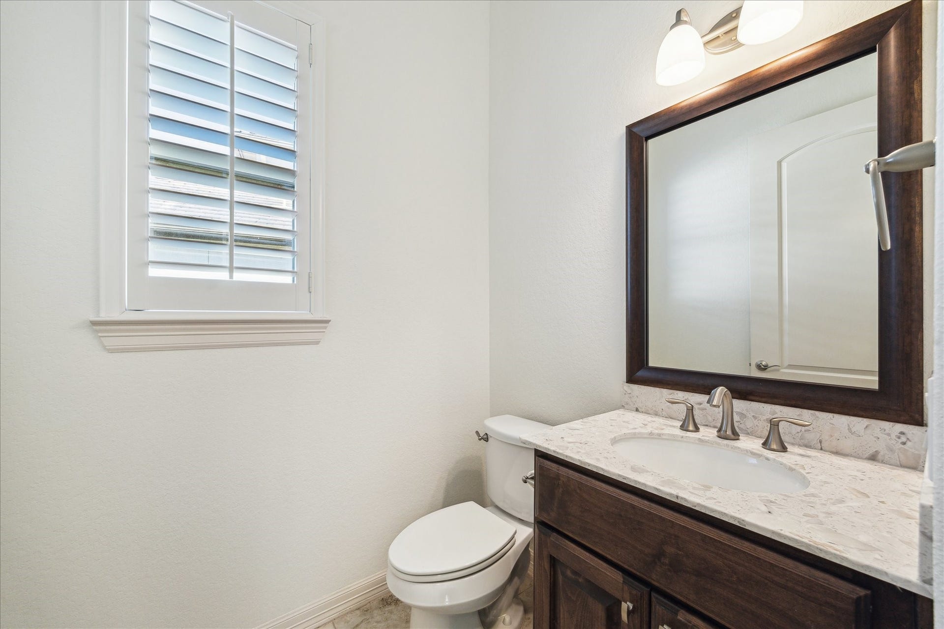 4706 Bellwood Springs Lane, Sugar Land, TX 77479 4706 Bellwood Springs Lane, Sugar Land, TX 77479