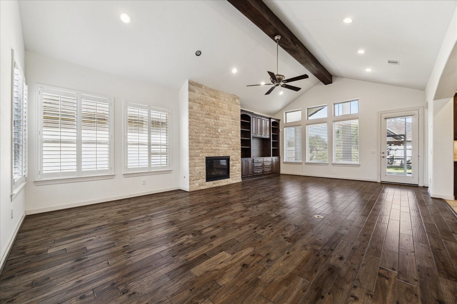 4706 Bellwood Springs Lane, Sugar Land, TX 77479 4706 Bellwood Springs Lane, Sugar Land, TX 77479
