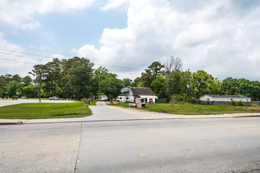Property photo for 24919 Fm 2100 Road, Huffman, TX