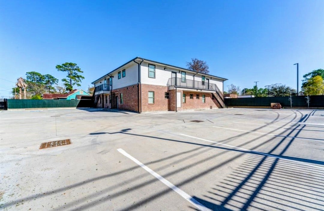 2906 Berry Road, #5, Houston, TX 77093 2906 Berry Road, #5, Houston, TX 77093