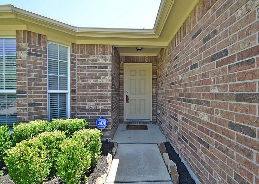 Property photo for 15834 Sarasam Creek Court, Cypress, TX