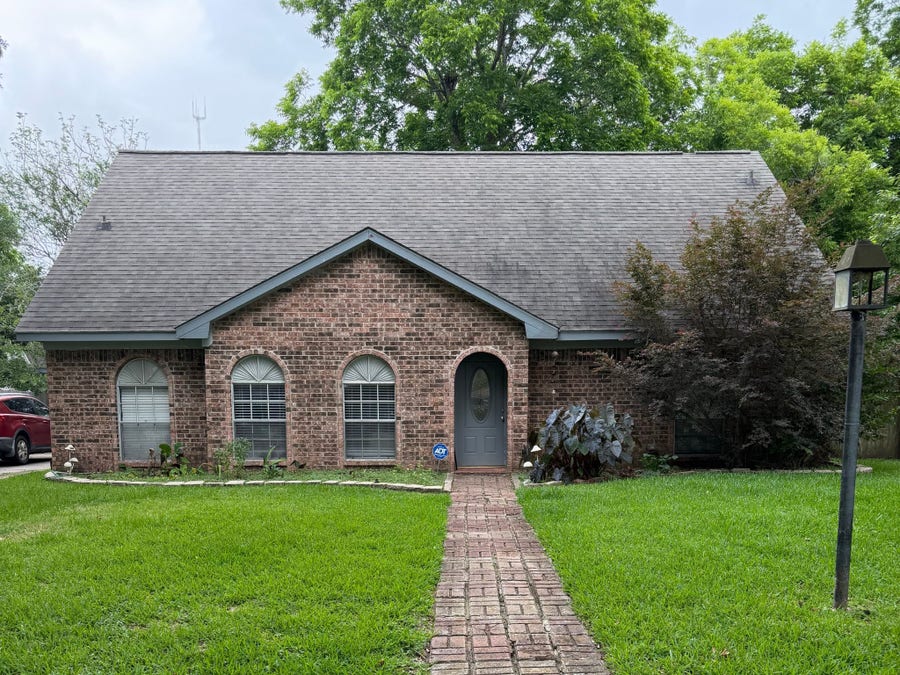 Property photo for 3127 Apple Drive, Houston, TX