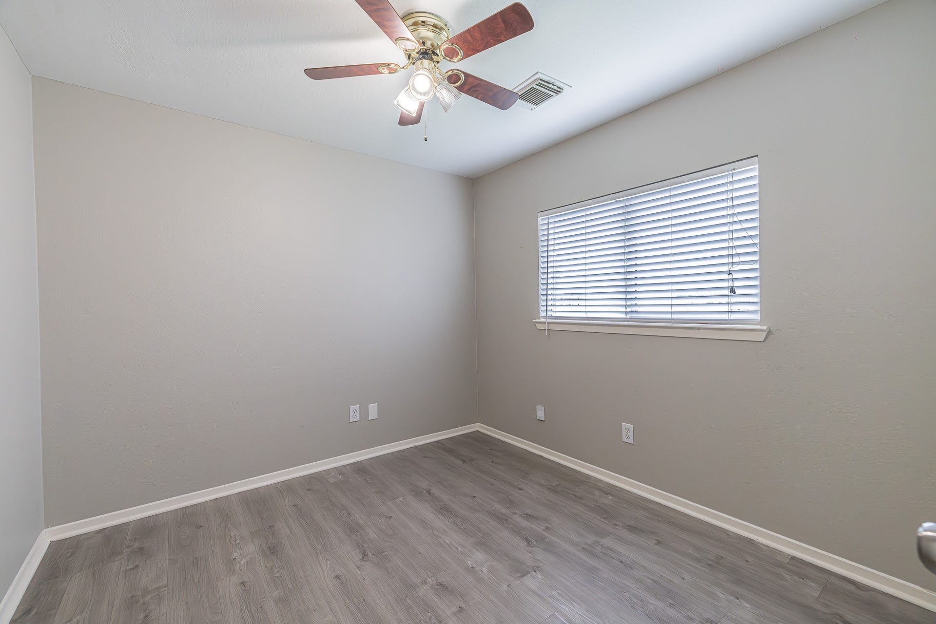 6210 Lone Prairie Way, Katy, TX 77449 6210 Lone Prairie Way, Katy, TX 77449