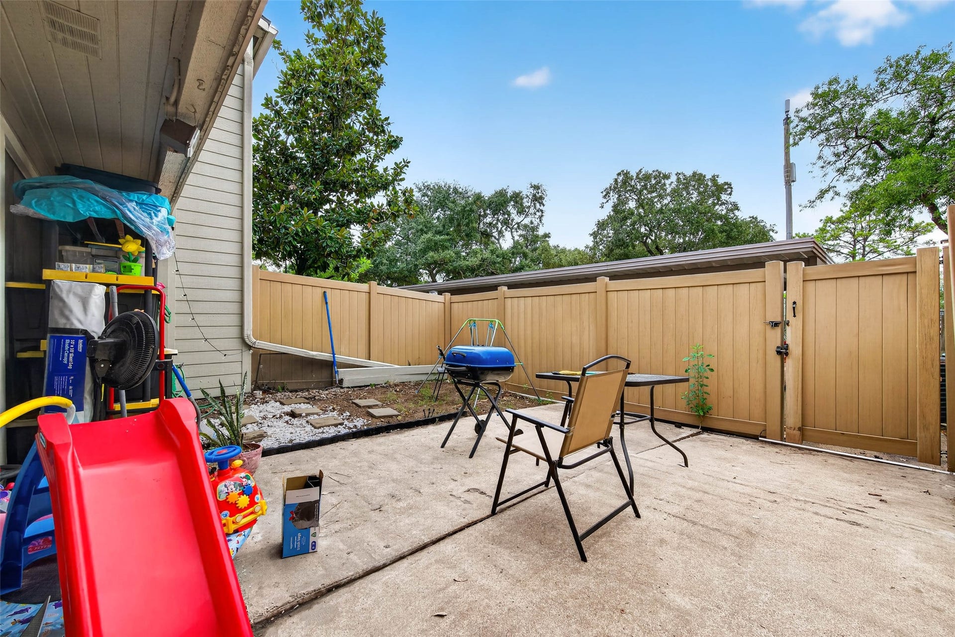 2305 Briarwest Boulevard, Houston, TX 77077 2305 Briarwest Boulevard, Houston, TX 77077