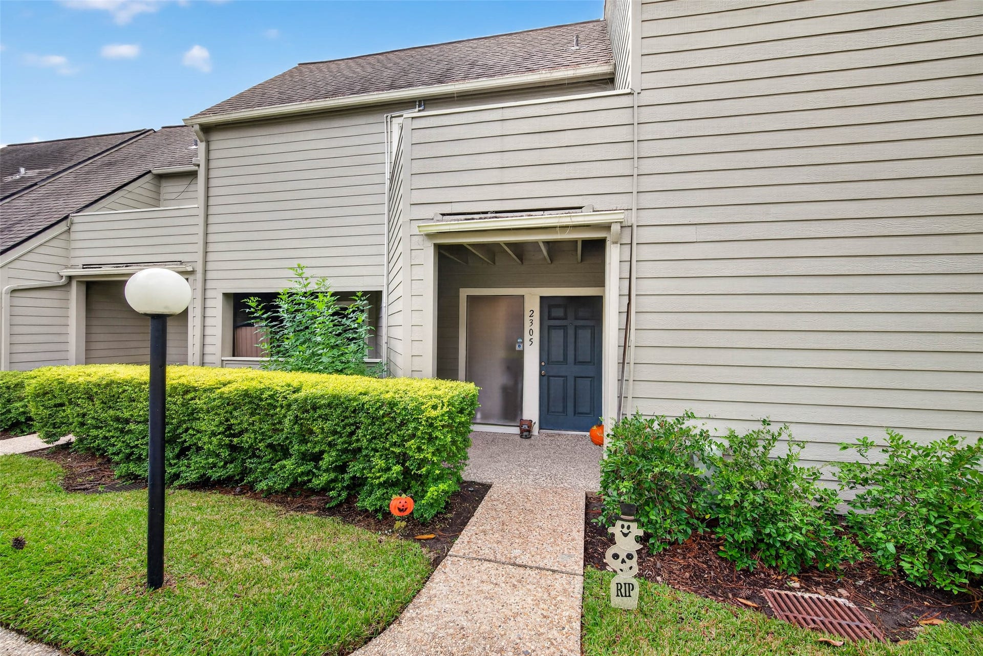 2305 Briarwest Boulevard, Houston, TX 77077 2305 Briarwest Boulevard, Houston, TX 77077