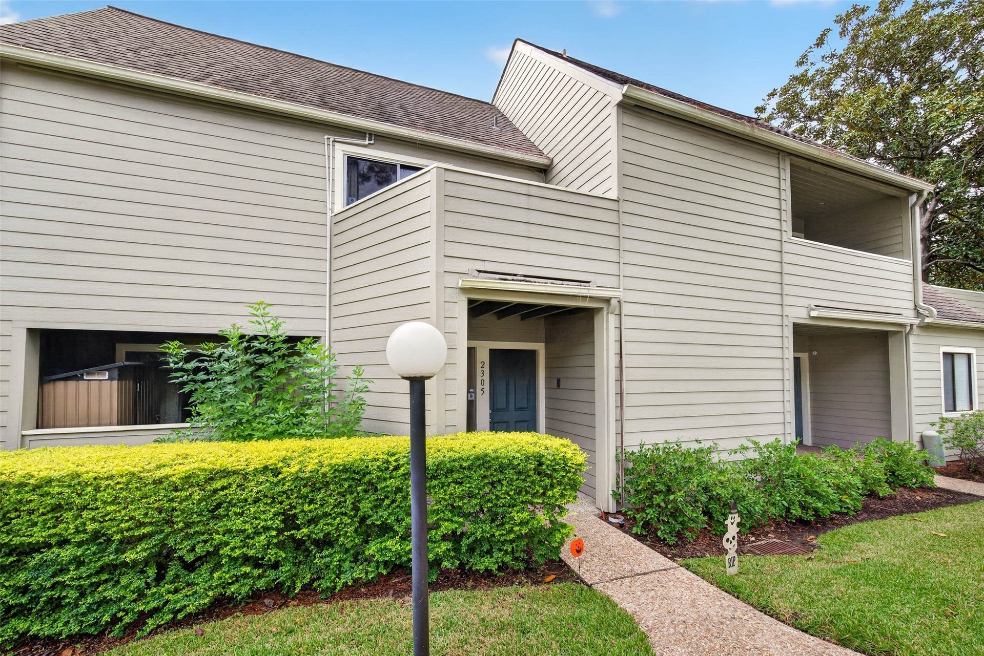 2305 Briarwest Boulevard, Houston, TX 77077 2305 Briarwest Boulevard, Houston, TX 77077
