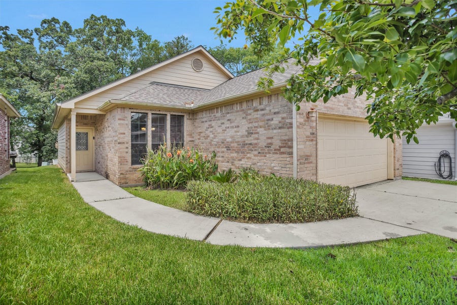 Property photo for 13071 Vega Court, Willis, TX