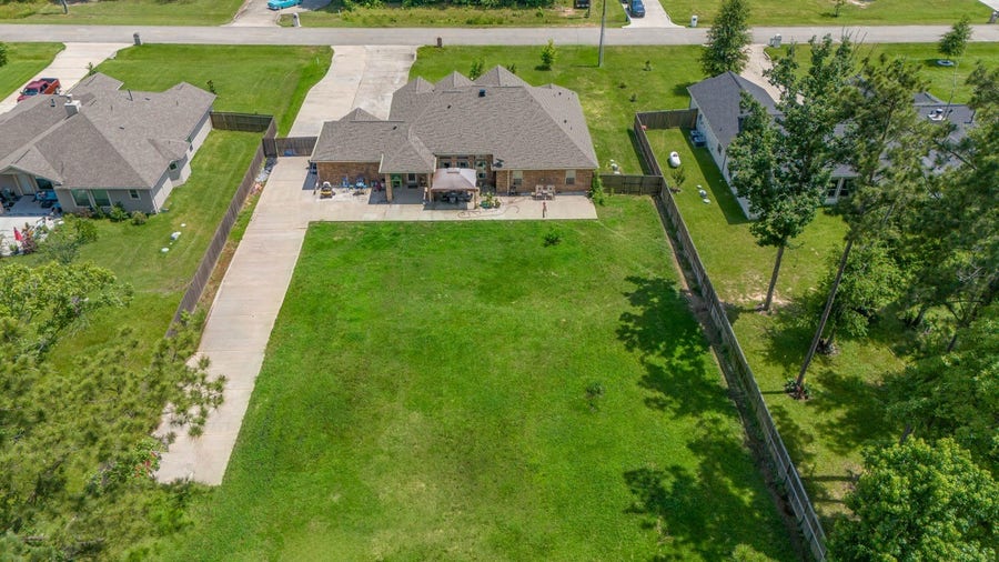 Property photo for 27585 Rio Blanco Drive, Splendora, TX