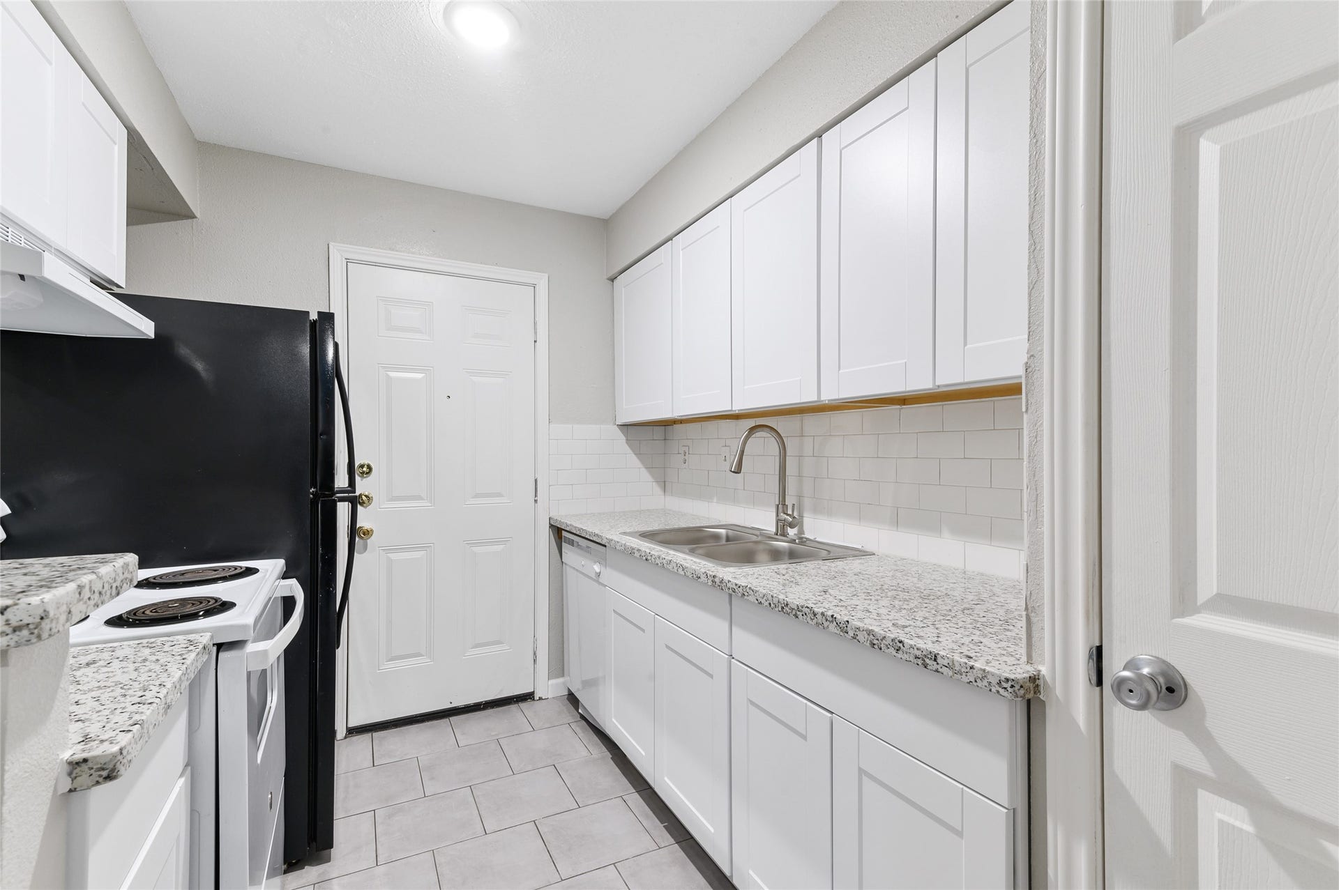 1701 Upland Drive, #198, Houston, TX 77043 1701 Upland Drive, #198, Houston, TX 77043